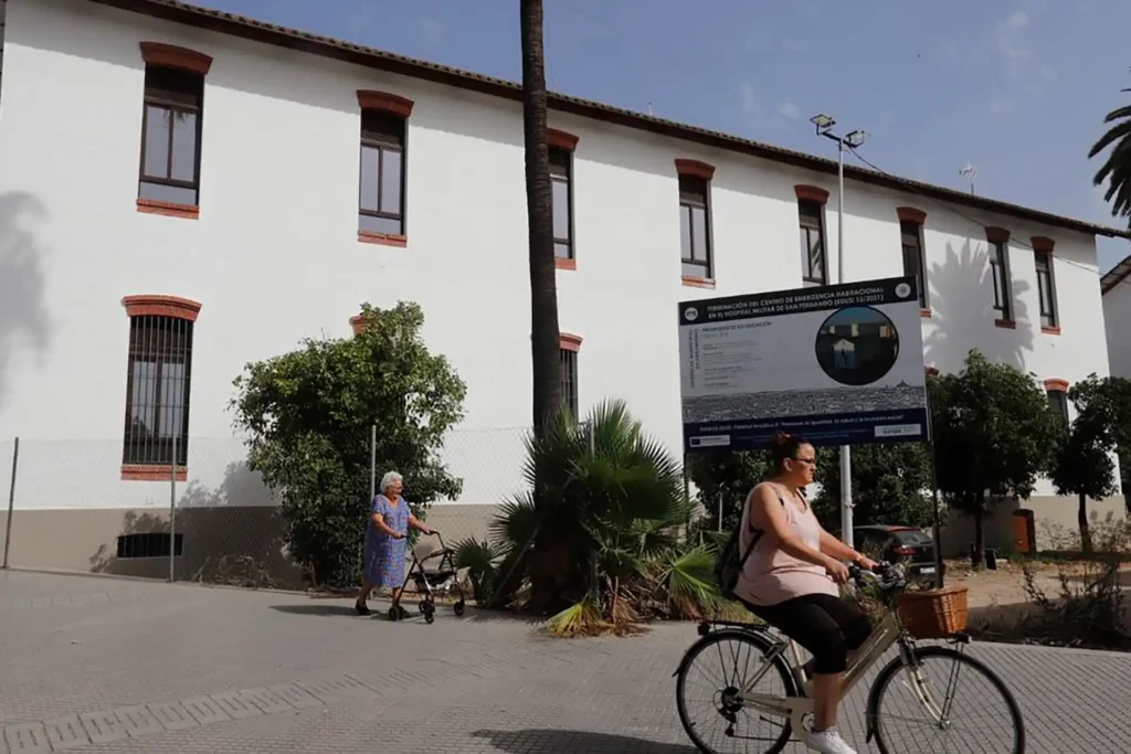 Obra de carpintería de aluminio en hospital militar de Córdoba - Carpinterías Barea
